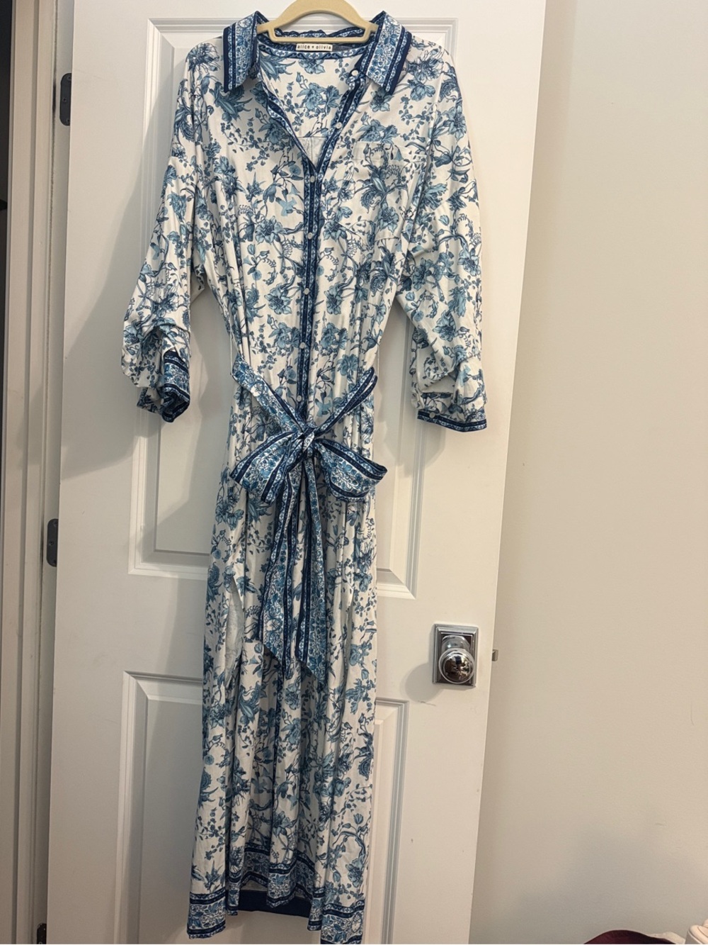 ALICE & OLIVIA Tanika floral maxi dress